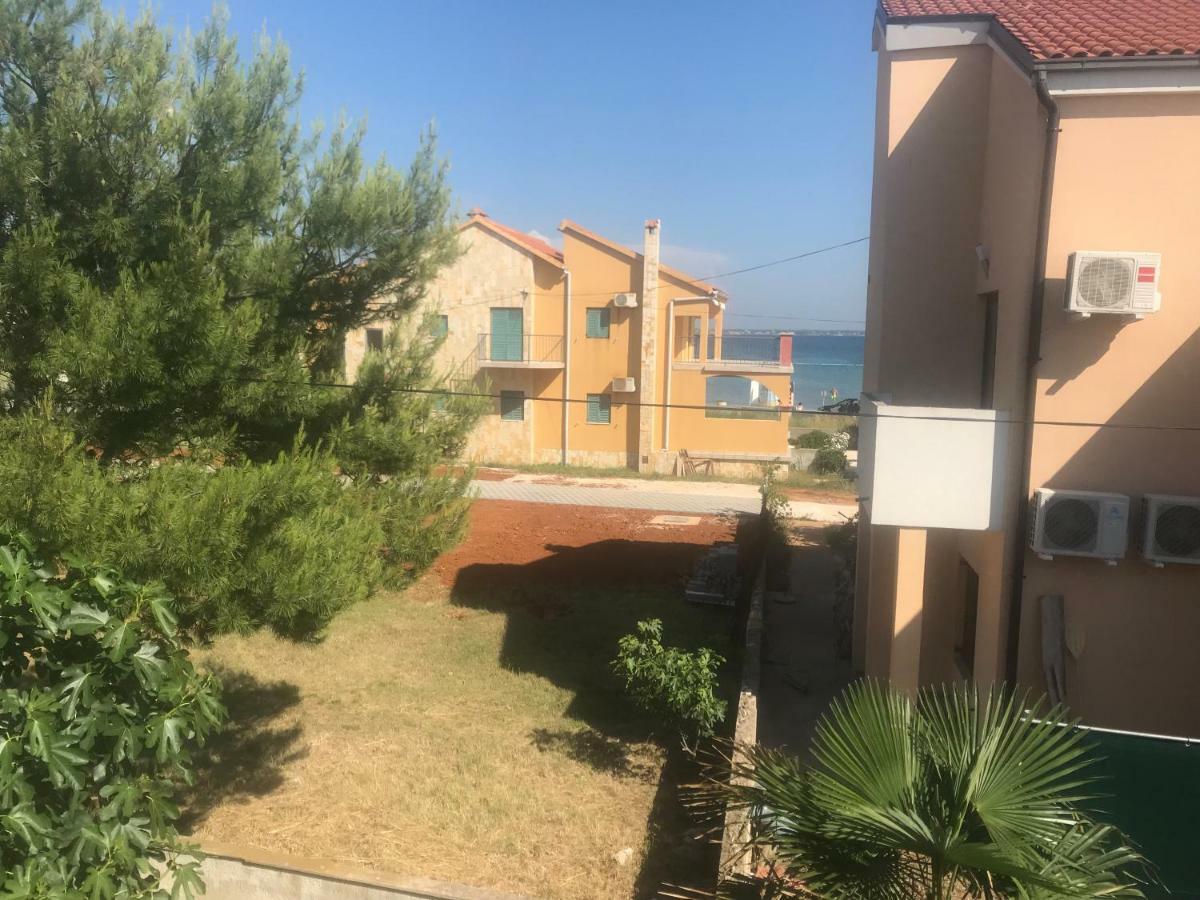 ויר Apartman Petra 2 מראה חיצוני תמונה