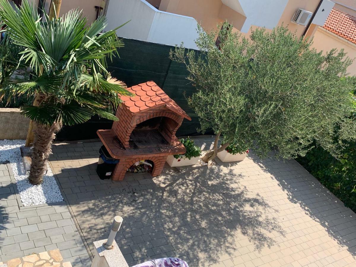 ויר Apartman Petra 2 מראה חיצוני תמונה